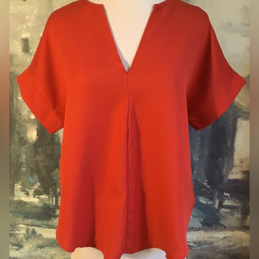 SHEIN Red Orange V-neck Relaxed Fit Size Small